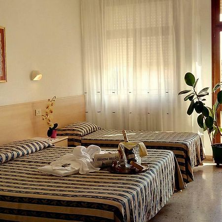 Centro Vacanze Cavallino Opera Nascimbeni Lido di Jesolo Luaran gambar